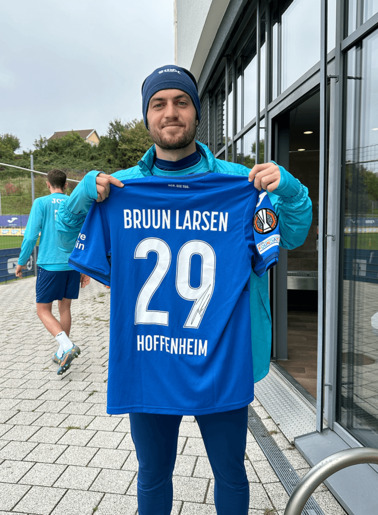 EL-Matchworn-Trikot Bruun Larsen